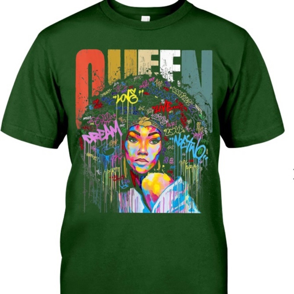 Queen cotton graphic  t-shirt! Comes in Black and Green!